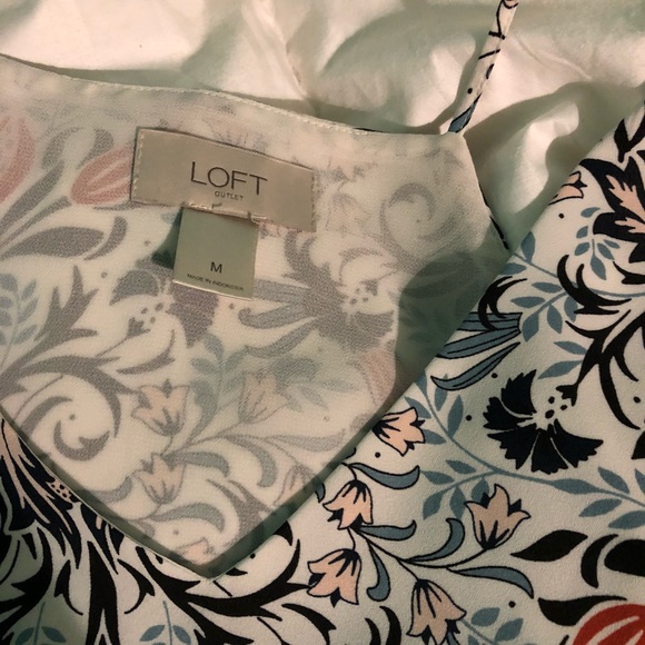 LOFT shirt - Picture 2 of 3